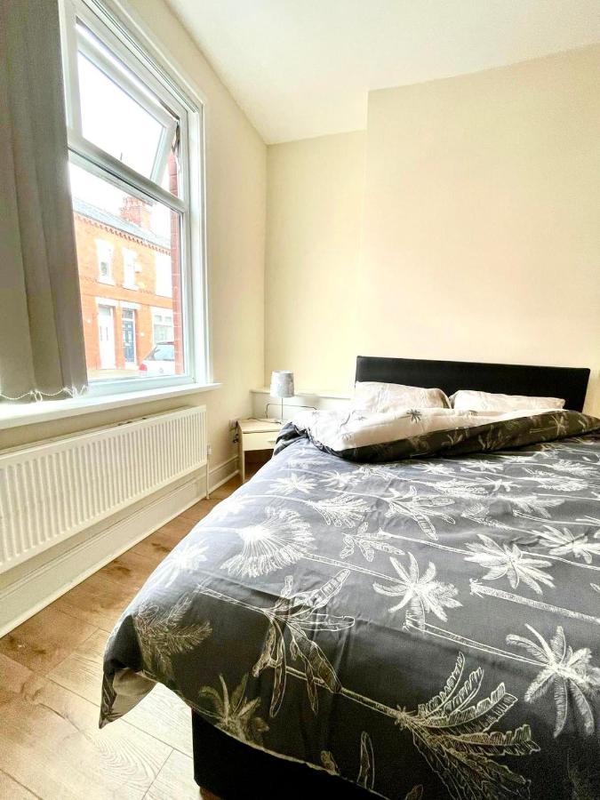 Ferienwohnung Relax Dotcom Manchester Exterior foto
